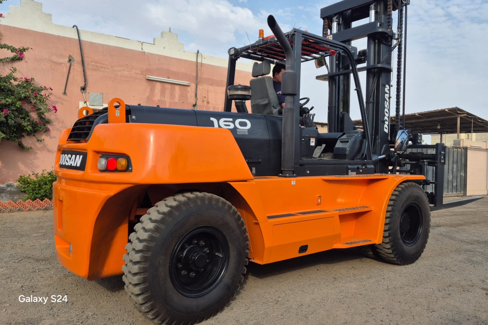 Forklift 16 Ton